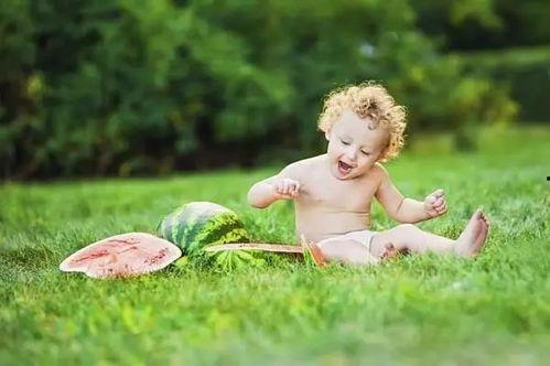 宝宝吃瓜合集,萌娃瓜趣时光