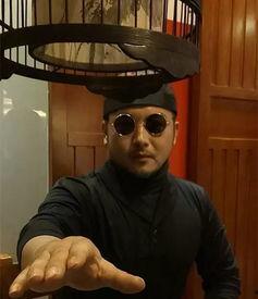 街头采访吃瓜事件,揭秘吃瓜群众的围观力量