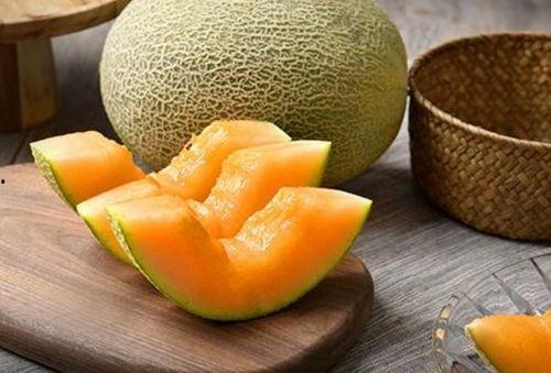 减肥大量吃哈密瓜可以吗,大量食用哈密瓜的减肥秘诀