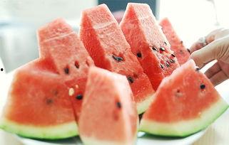孕妇吃脆瓜好吗,孕妇适量吃脆瓜有益健康
